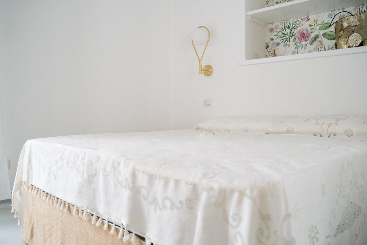 Corso Vittorio Elegant Suites Lipari Екстер'єр фото
